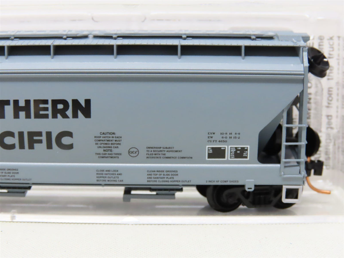 N Scale Micro-Trains MTL #94040 SP Southern Pacific 3-Bay Covered Hopper #496535