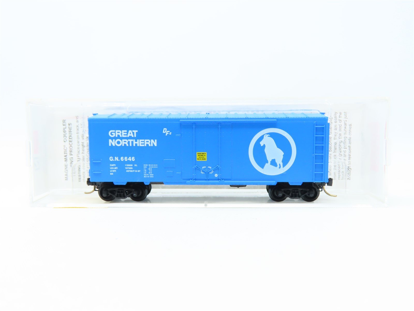 N Scale Micro-Trains MTL #74030 GN Big Sky Blue 40' Plug Door Box Car #6646