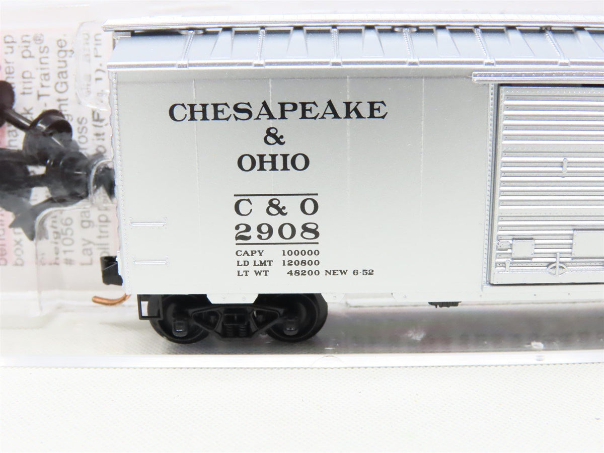 N Scale Micro-Trains MTL 20820 C&amp;O Chesapeake &amp; Ohio 40&#39; Box Car #2908