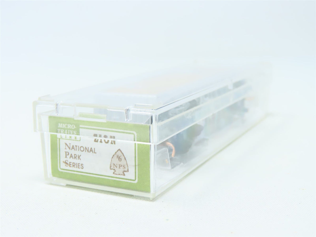 N Micro-Trains MTL NSC 03-50A National Park Series #10 UP Boxcar #180611 - Zion