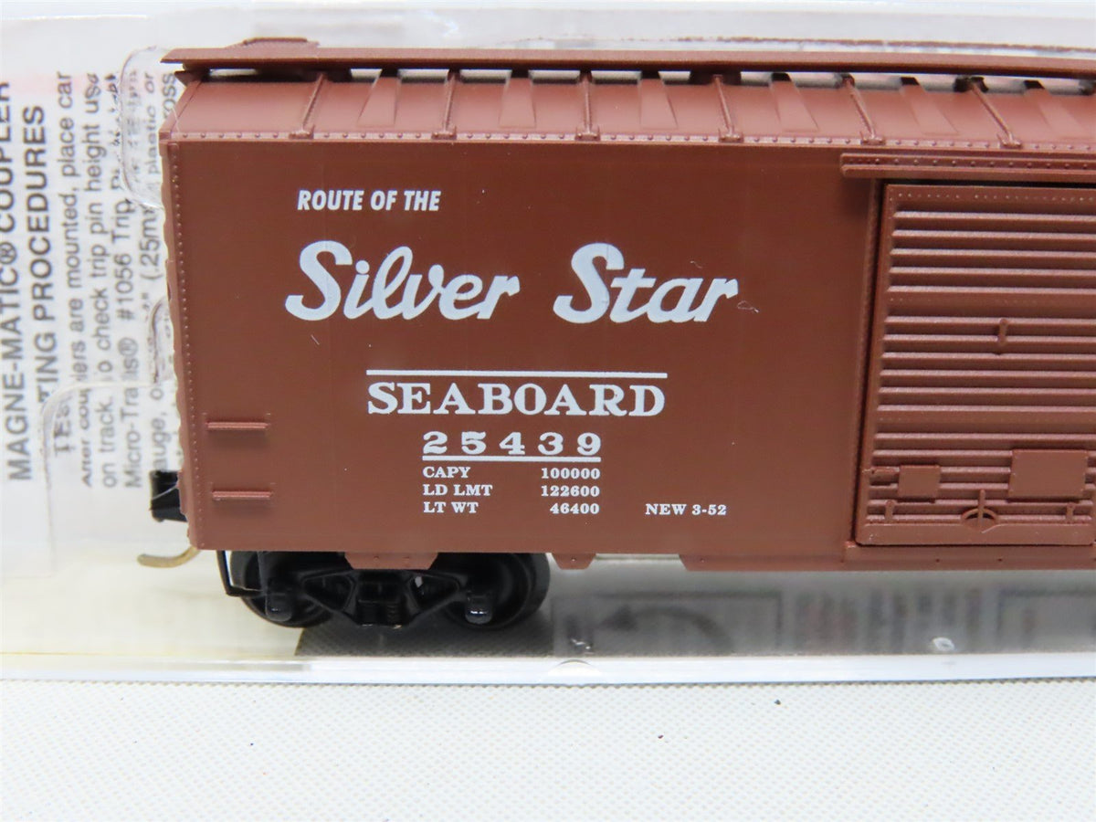 N Scale Micro-Trains MTL 20650 SAL Seaboard &quot;Silver Star&quot; 40&#39; Box Car #25439