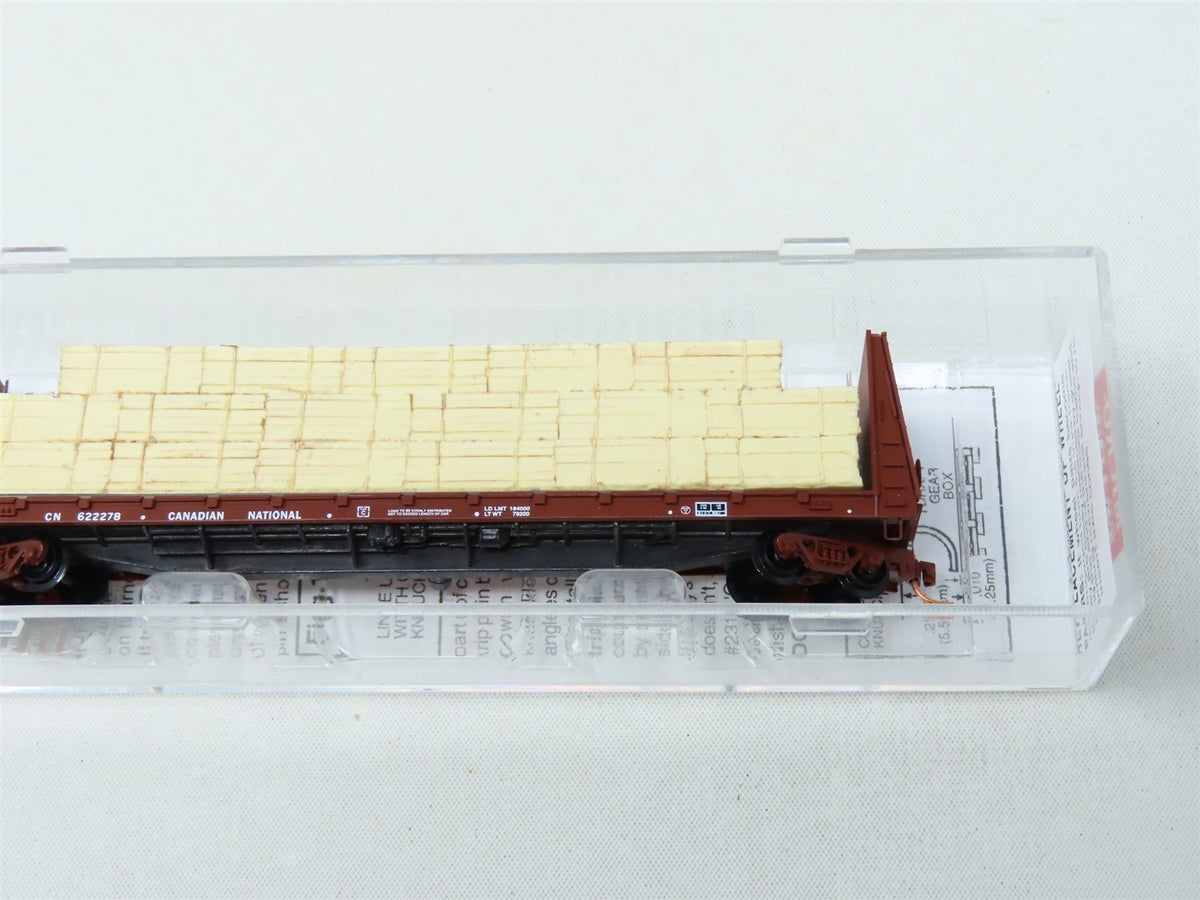 N Micro-Trains MTL #54140 CN Canadian National Bulkhead Flat Car w/ Lumber Load