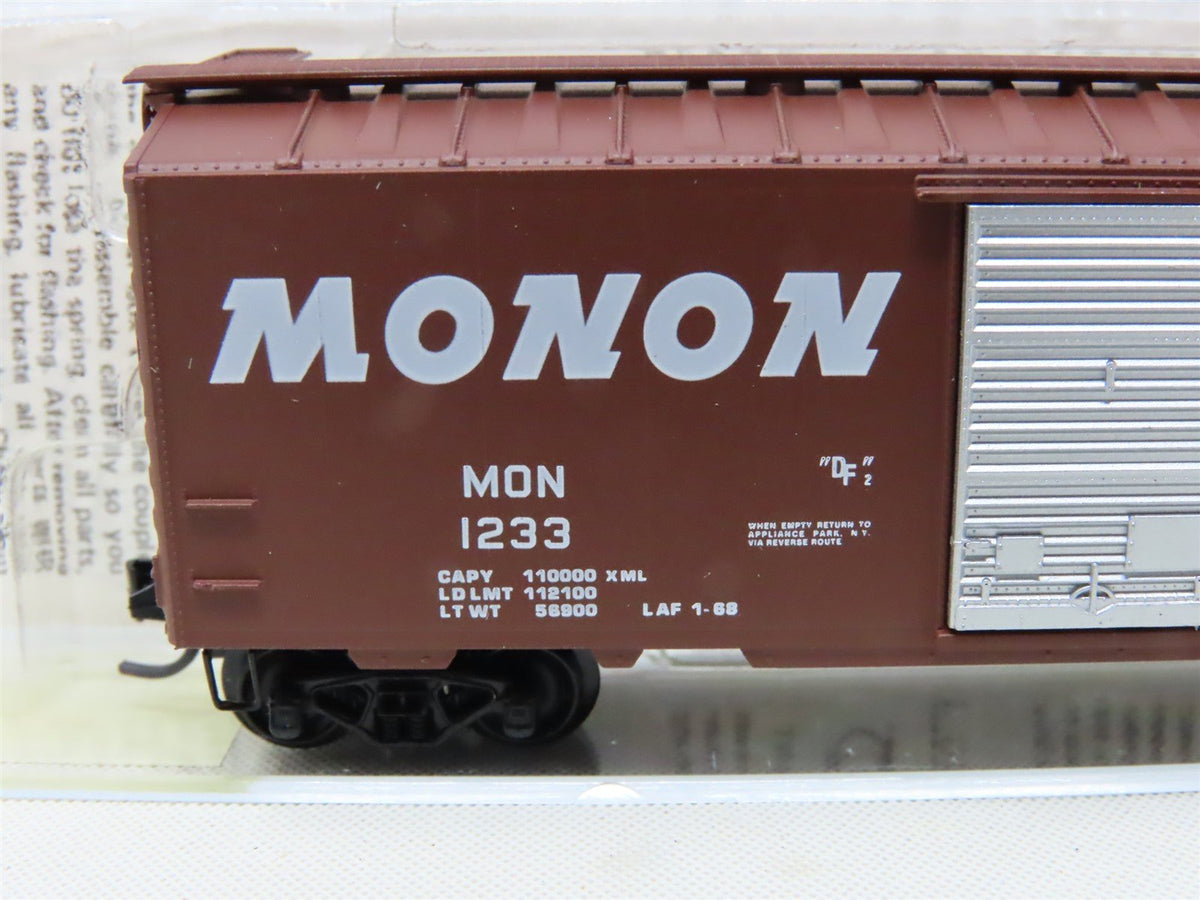 N Scale Kadee Micro-Trains MTL 20770 MON Monon 40&#39; Single Door Box Car #1233