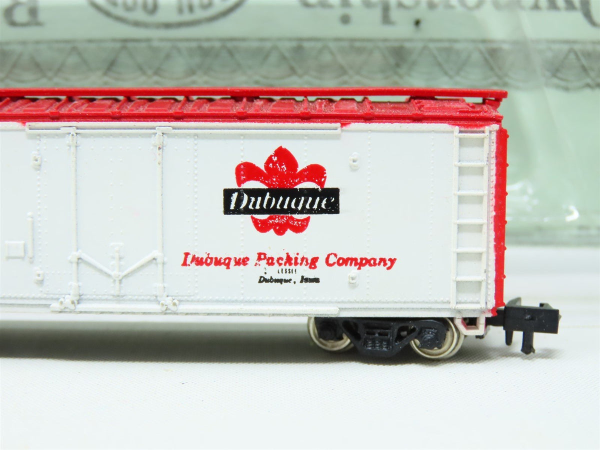 N Scale Con-Cor 1051-M URTX Dubuque Packing Company 40&#39; Steel Reefer #63648