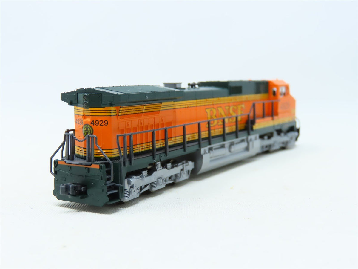 N Scale Kato 176-5902 BNSF Railway C44-9W Diesel Locomotive #4929