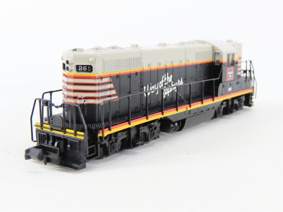 N Scale Atlas 48205 CB&amp;Q Burlington Route &quot;Everywhere West&quot; EMD GP7 Diesel #265