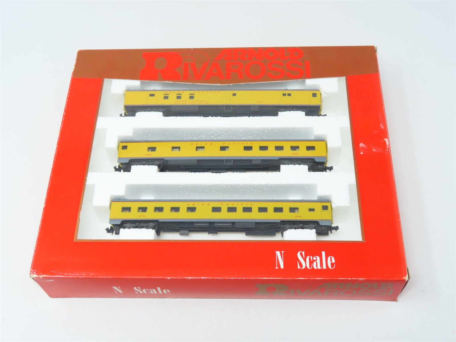 N Scale Arnold Rivarossi #0527 UP Union Pacific 3-Car Passenger Set