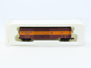 N Scale Con-Cor 0001-041206-2 MILW Milwaukee Road 50' Double Door Box Car #1413