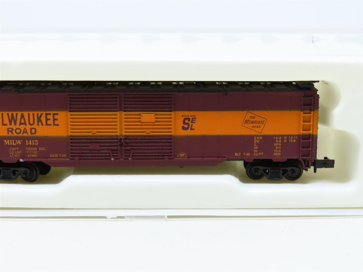 N Scale Con-Cor 0001-041206-2 MILW Milwaukee Road 50&#39; Double Door Box Car #1413