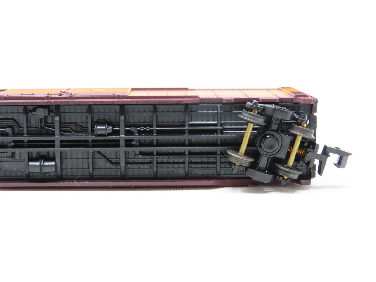 N Scale Con-Cor 0001-041206-2 MILW Milwaukee Road 50&#39; Double Door Box Car #1413