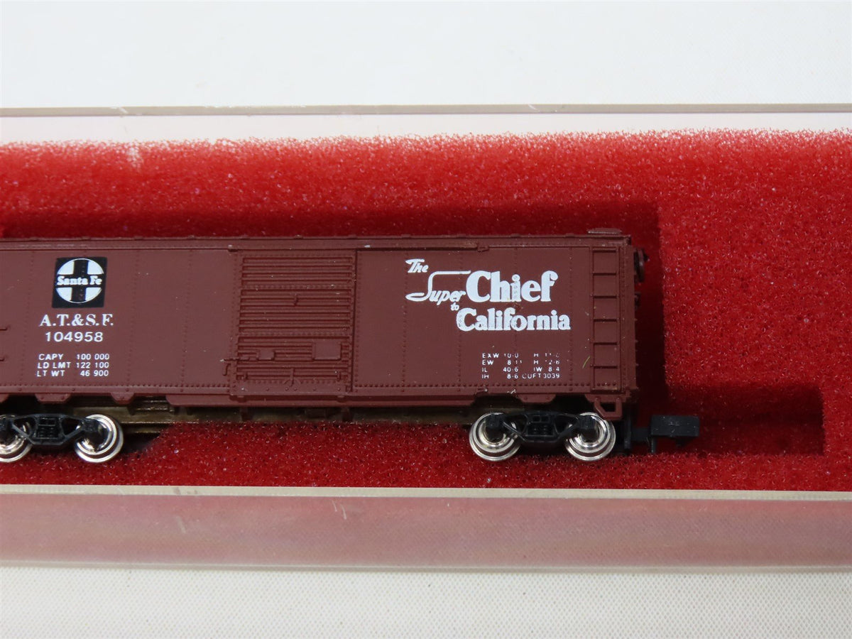 N Scale Con-Cor 0001-01003C ATSF Santa Fe Super California 40&#39; Box Car #104958