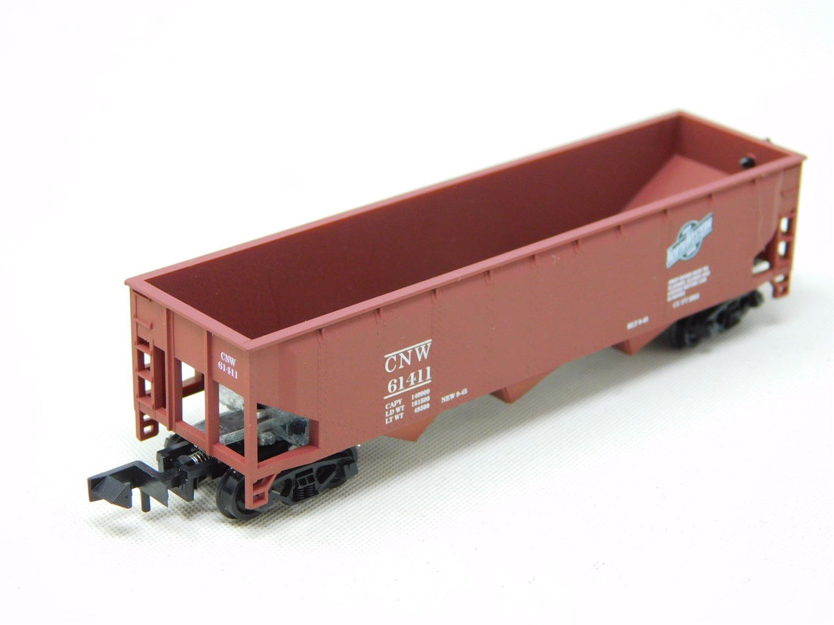 N Scale Roundhouse 8623 CNW Chicago &amp; Northwestern 3-Bay Open Hopper #61411