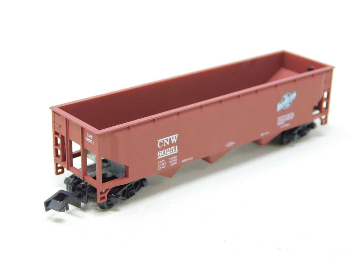 N Scale Roundhouse 8623 CNW Chicago &amp; Northwestern 3-Bay Open Hopper #60251