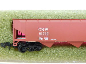 N Scale Roundhouse 8623 CNW Chicago & Northwestern 3-Bay Open Hopper #61765