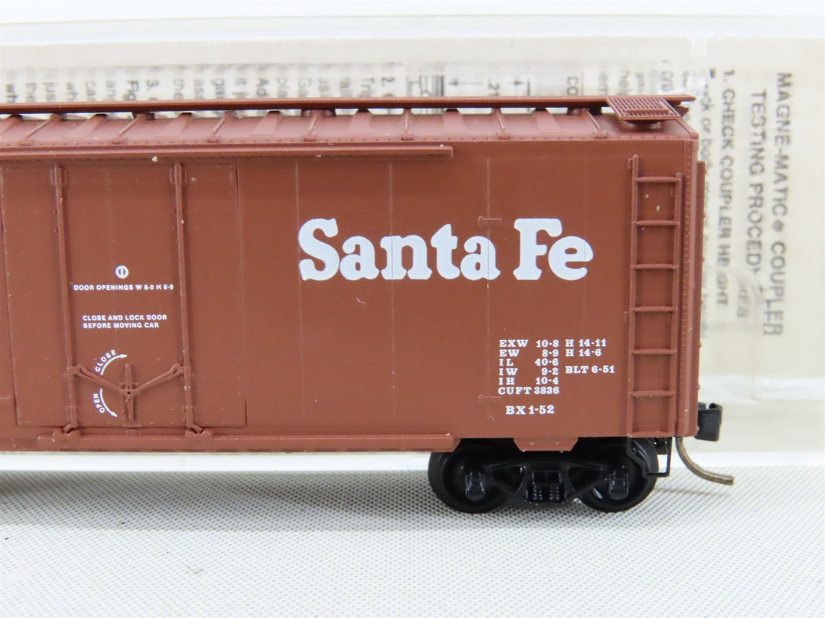 N Scale Micro-Trains MTL 21110 ATSF Santa Fe 40&#39; Plug Door Box Car #149968