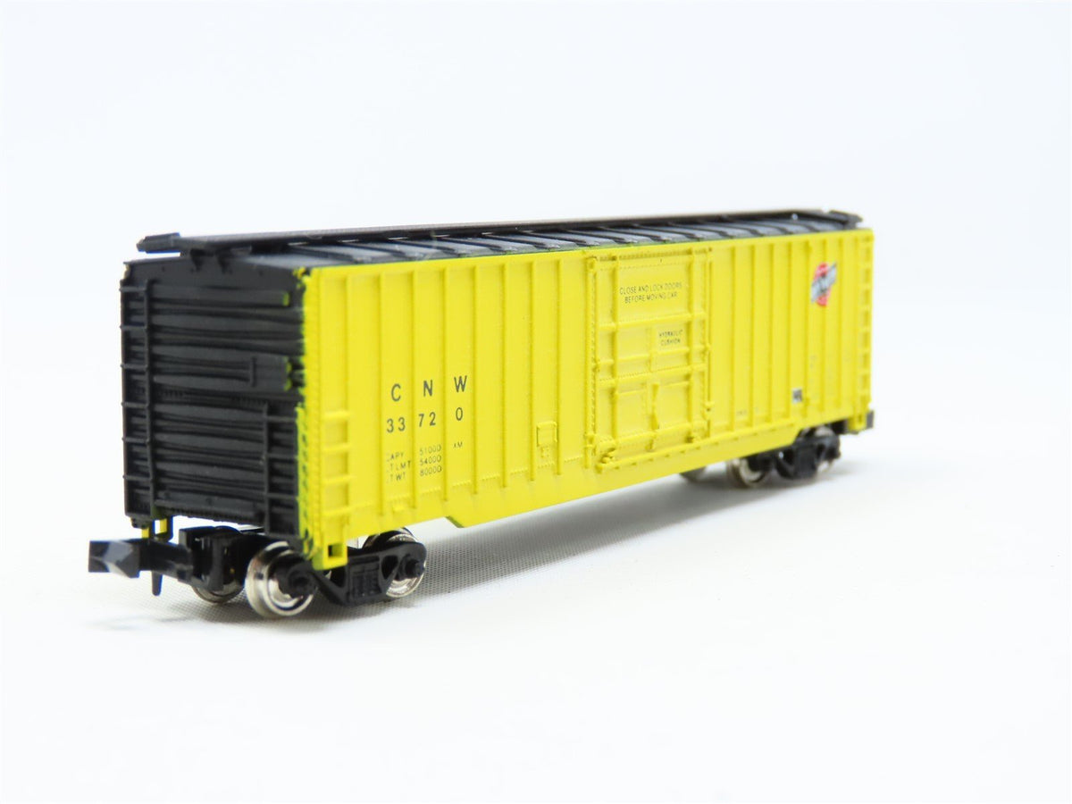 N Scale Con-Cor 001-147101 CNW Chicago North Western 50&#39; Box Car #33720