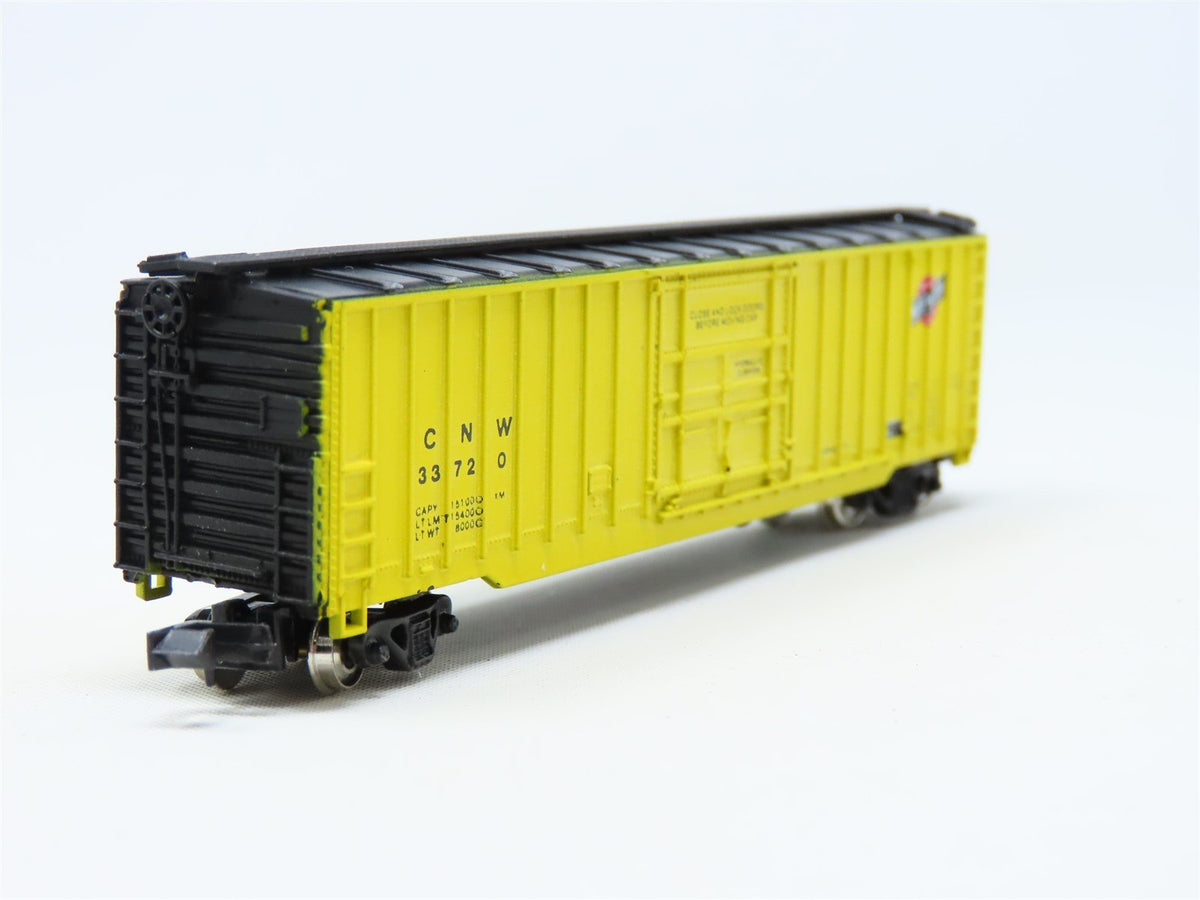 N Scale Con-Cor 001-147101 CNW Chicago North Western 50&#39; Box Car #33720