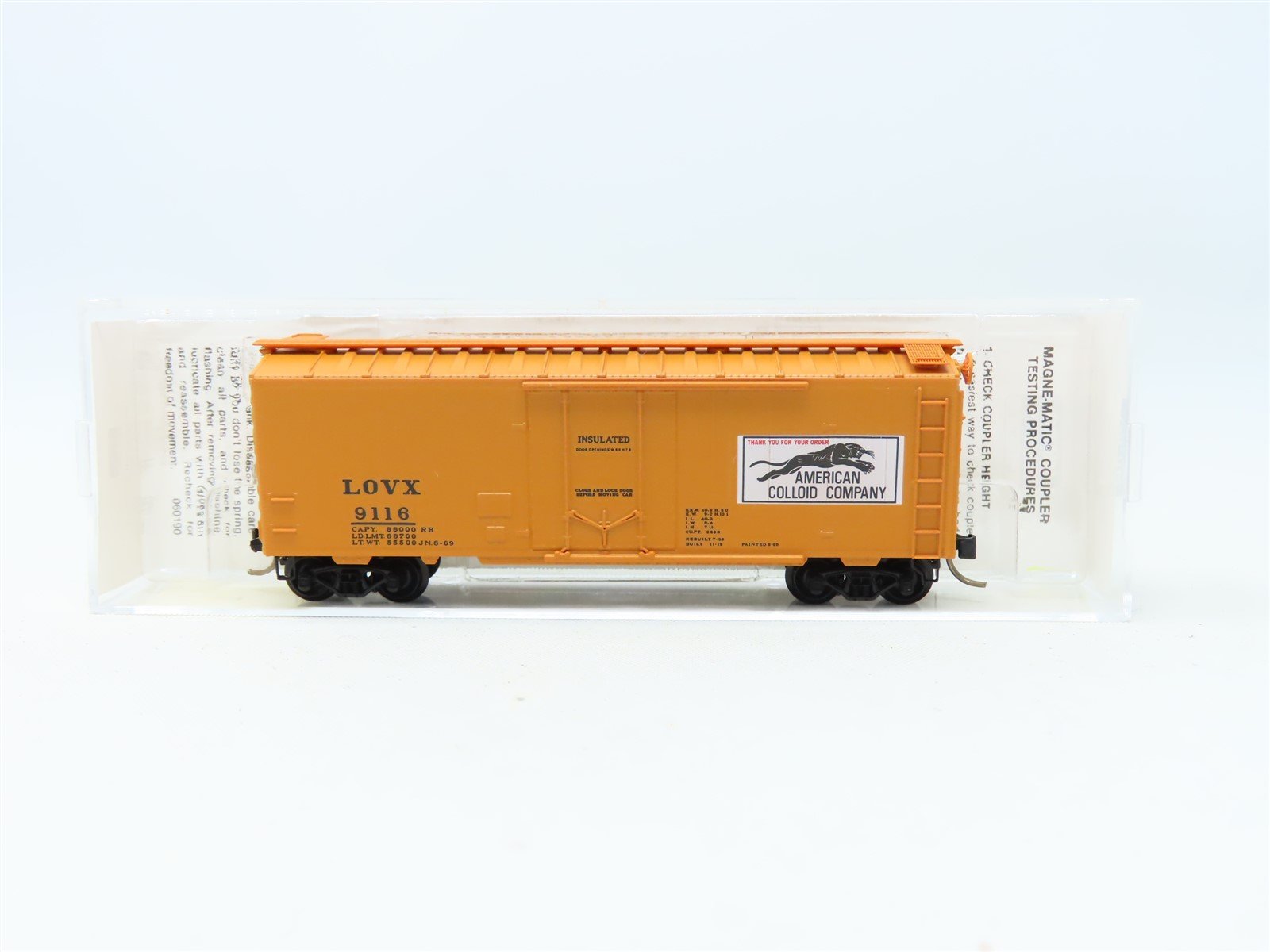 N Micro-Trains MTL #21190 LOVX American Colloid Co. 40' Plug Door Box Car #9116