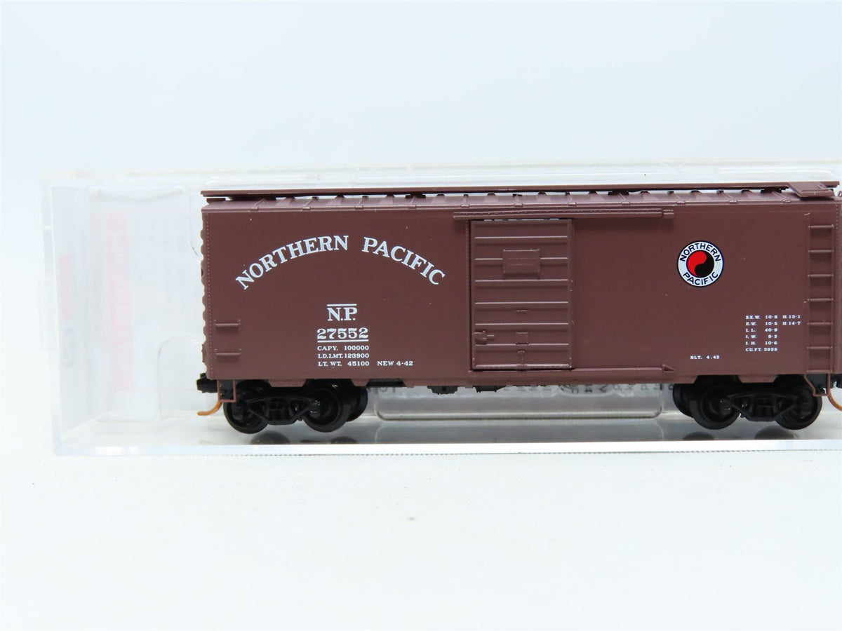 N Micro-Trains MTL #02000980 NP Northern Pacific 40&#39; Box Car w/ Hobo Load #27552