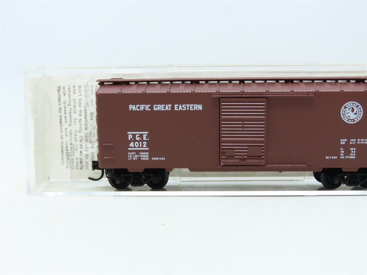N Scale Kadee Micro-Trains MTL 20970 PGE Pacific Great Eastern 40&#39; Box Car #4012