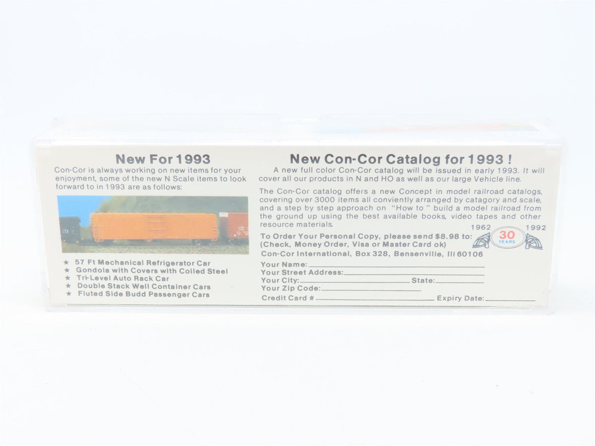 N Scale Con-Cor 0001-008850 SFRD Santa Fe &quot;Super Chief&quot; 40&#39; Reefer Car #35300