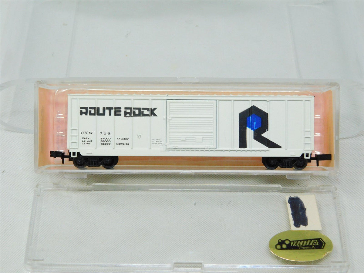 N Scale Roundhouse 8161 CNW Route Rock 50&#39; Single Door Box Car #718