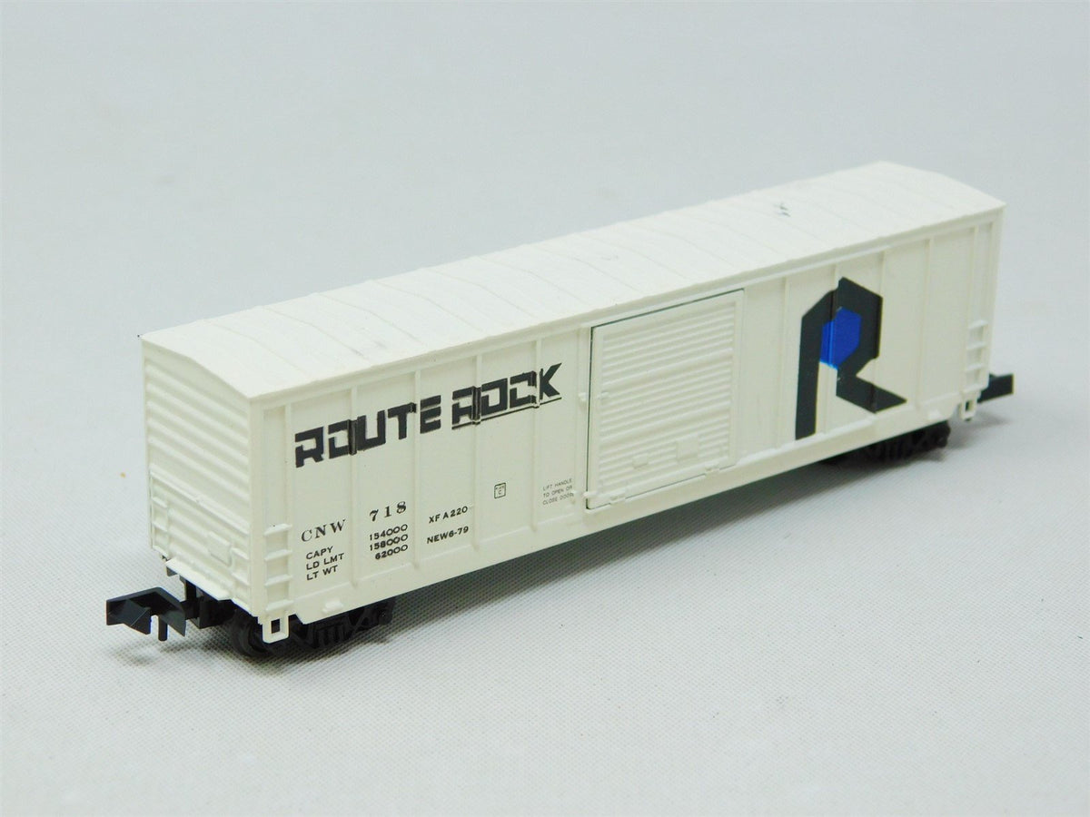 N Scale Roundhouse 8161 CNW Route Rock 50&#39; Single Door Box Car #718
