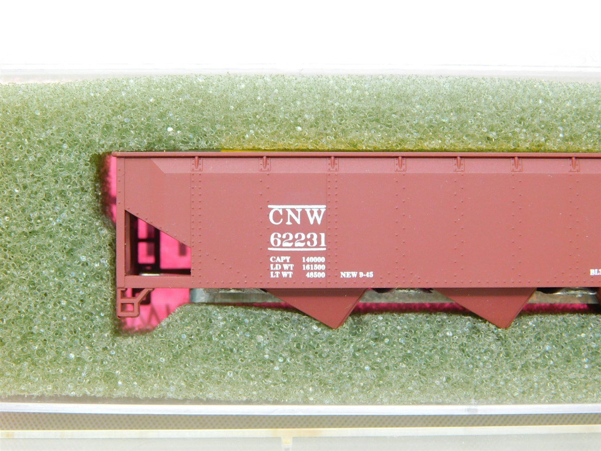 N Scale Roundhouse 8623 CNW Chicago North Western 3-Bay Hopper #62231 Kit