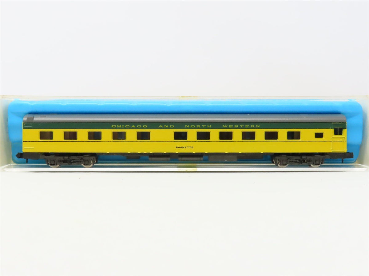 N Scale Atlas 2641 CNW Chicago North Western 85&#39; Roomette Passenger Car