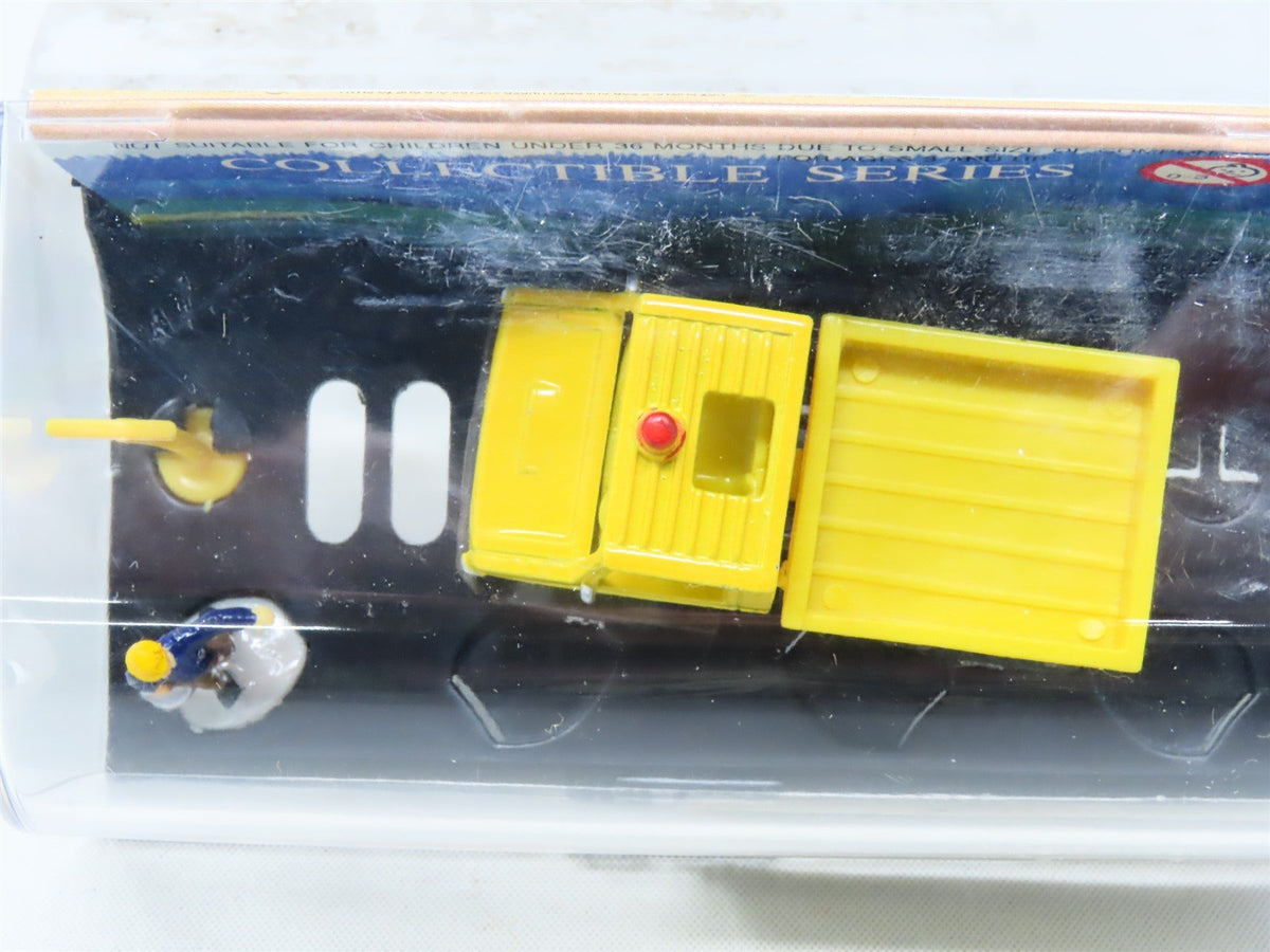 HO 1/87 Scale Smart Toys Collectible Series #20537 Yellow Work Truck w/ Figure