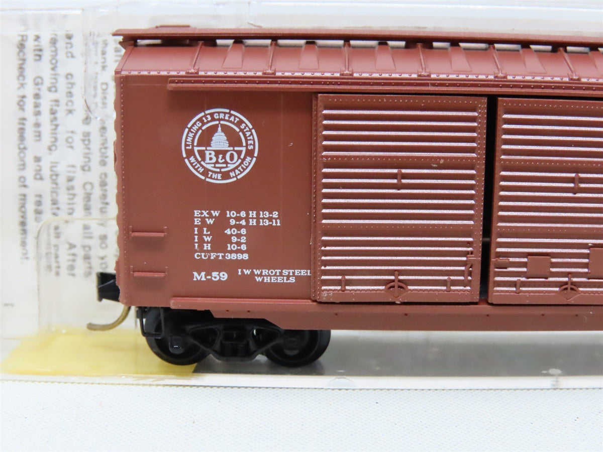 N Scale Kadee Micro-Trains MTL 23040 B&amp;O Baltimore &amp; Ohio 40&#39; Box Car #298899