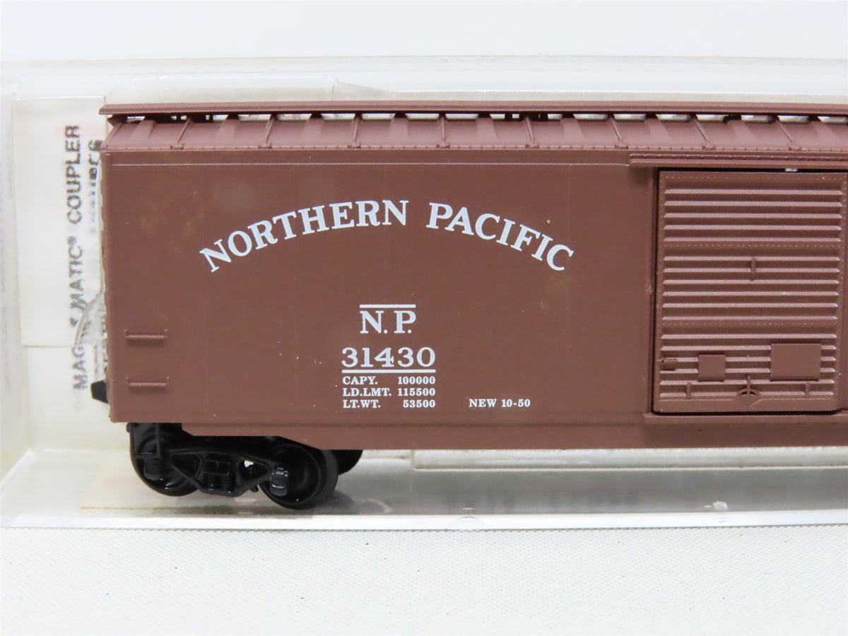 N Micro-Trains MTL 31060 NP Northern Pacific 50&#39; Single Door Box Car #31430