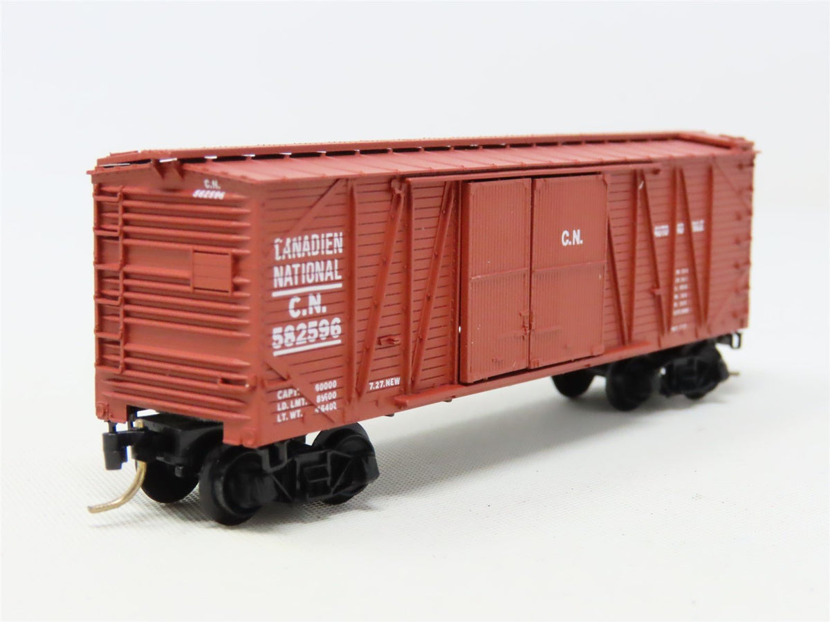 N Scale Micro-Trains MTL 29070 CN Canadian National 40&#39; Box Car #582596