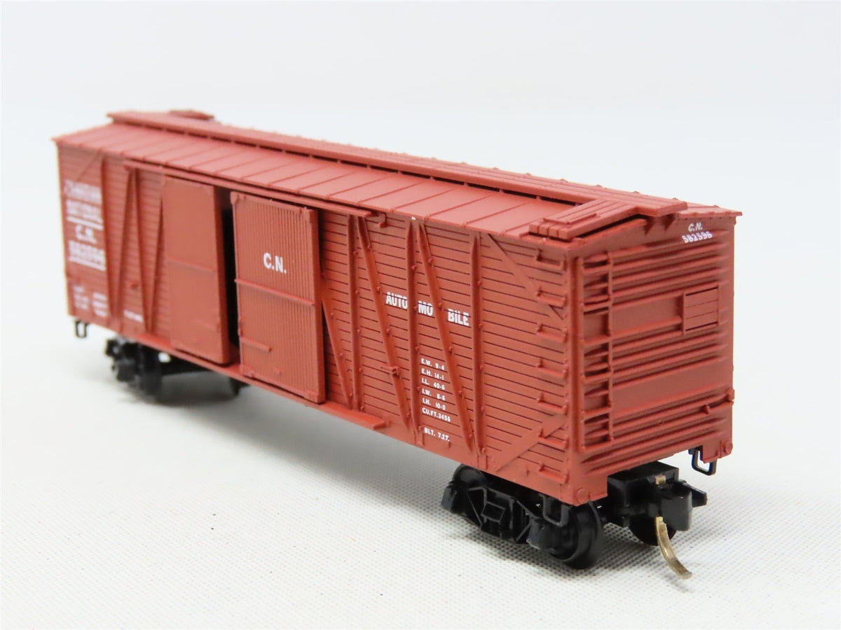 N Scale Micro-Trains MTL 29070 CN Canadian National 40&#39; Box Car #582596