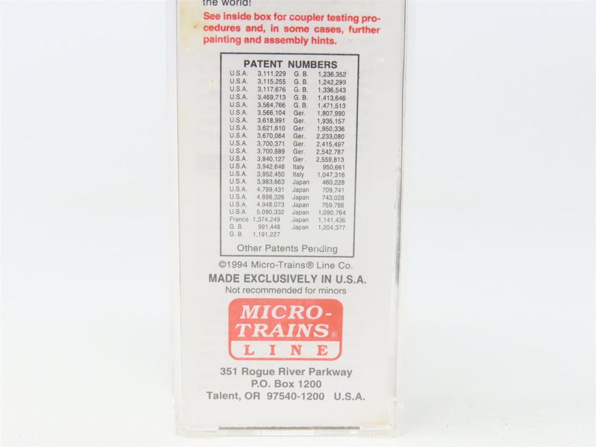 N Scale Micro-Trains MTL 29070 CN Canadian National 40&#39; Box Car #582596