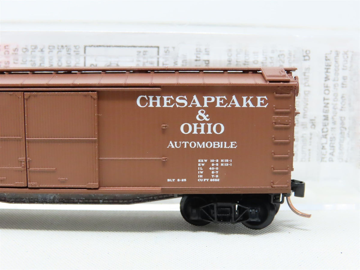 N Scale Micro-Trains MTL 43070 C&amp;O Chesapeake &amp; Ohio 40&#39; Box Car #12133