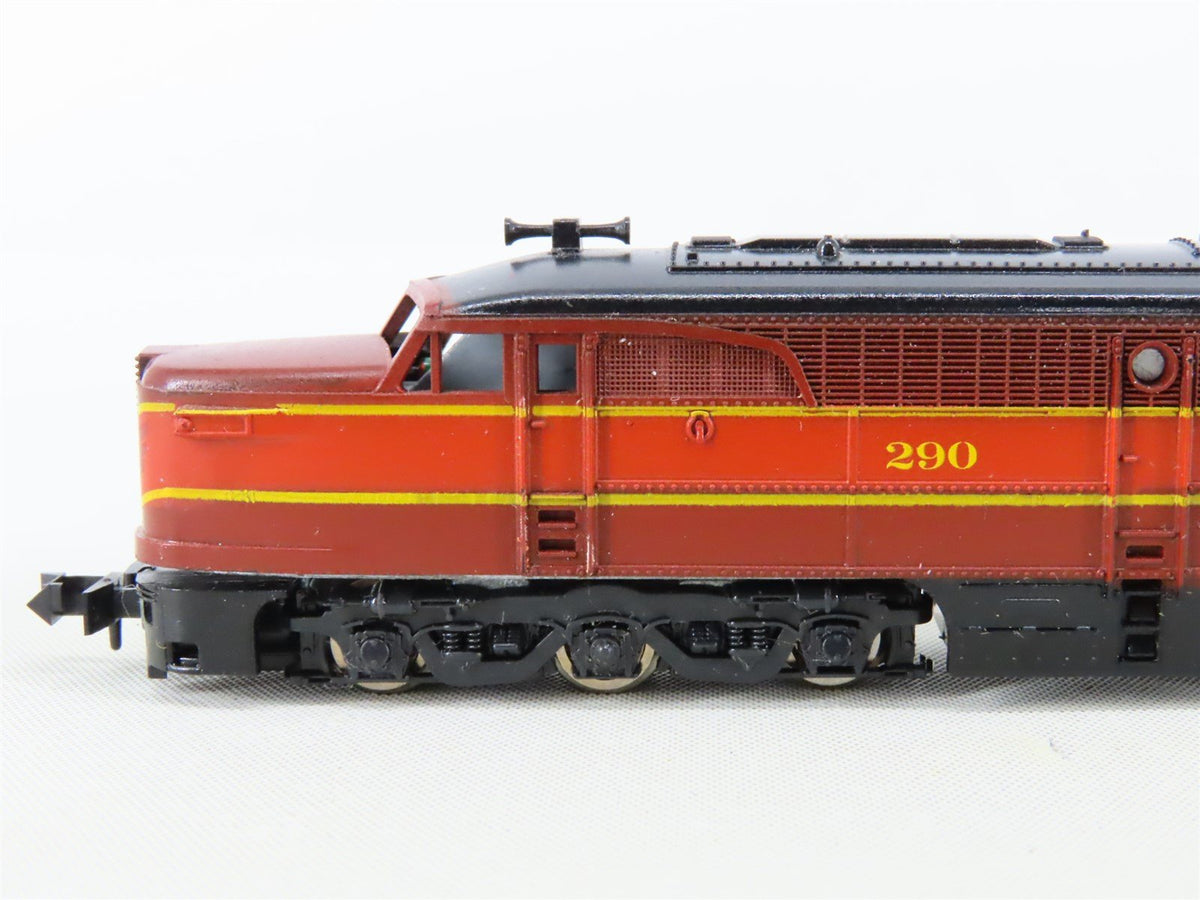 N Scale Con-Cor 0001-2061K GMO Gulf Mobile Ohio PA-1 Diesel Locomotive #290