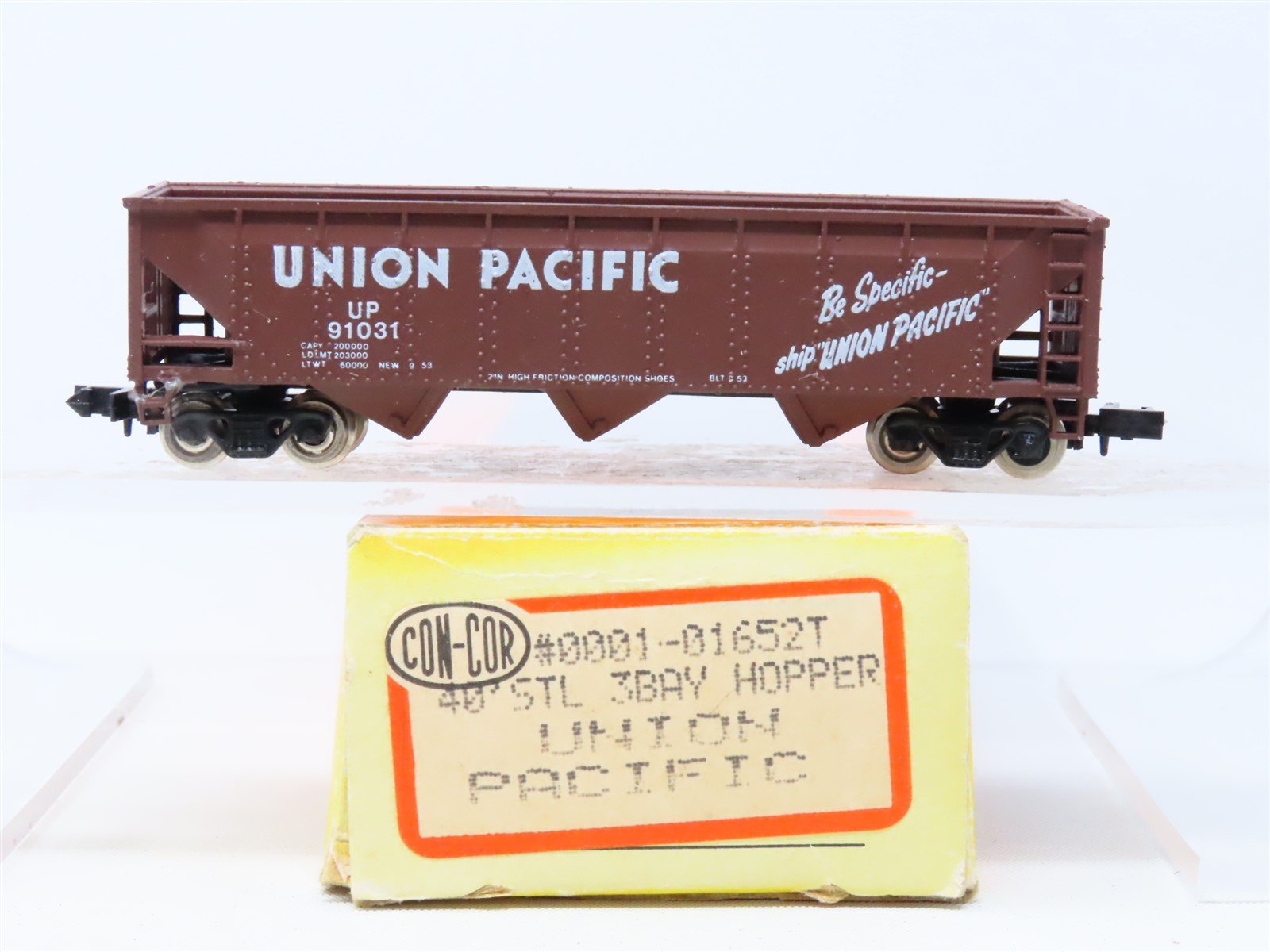 N Scale Con-Cor 0001-01652T UP Union Pacific 40' 3-Bay Hopper #91031