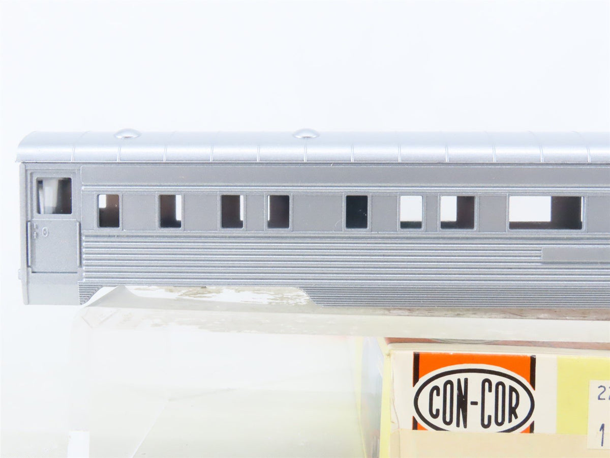 HO Scale Con-Cor Kit 0001-00731 Undecorated 85&#39; Observation Passenger Car