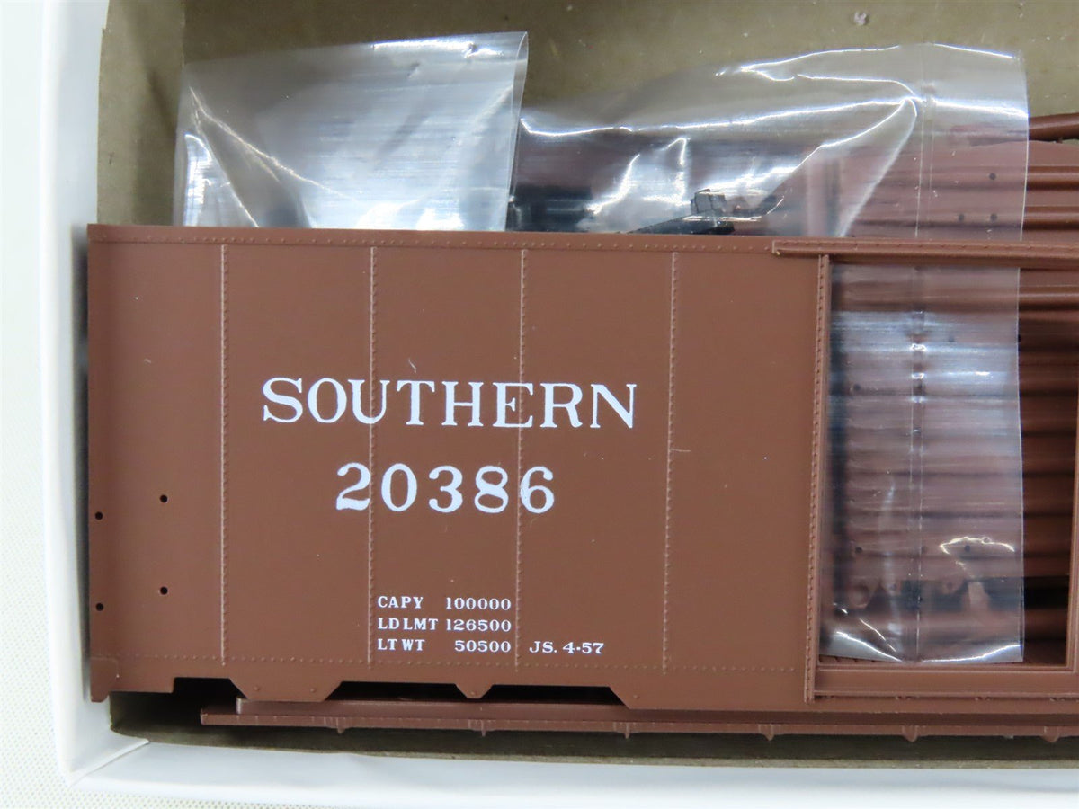 HO Scale InterMountain Kit 40807-05 SOU Southern 10&#39; 6&quot; AAR Box Car #20386