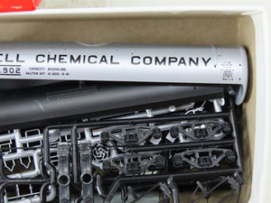 HO Scale InterMountain Kit 41302-08 SCMX Shell Chemical Company Tank Car #902