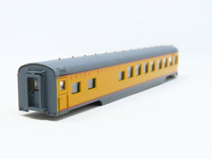 N Scale Con-Cor 4041-E UP Union Pacific Observation Passenger Car