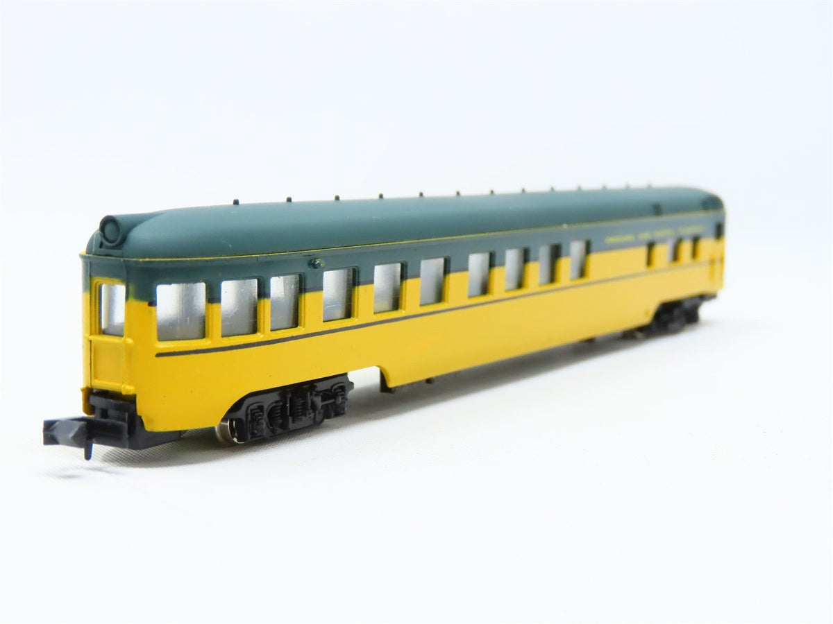 N Scale Con-Cor 4041T CNW Chicago North Western Observation Passenger