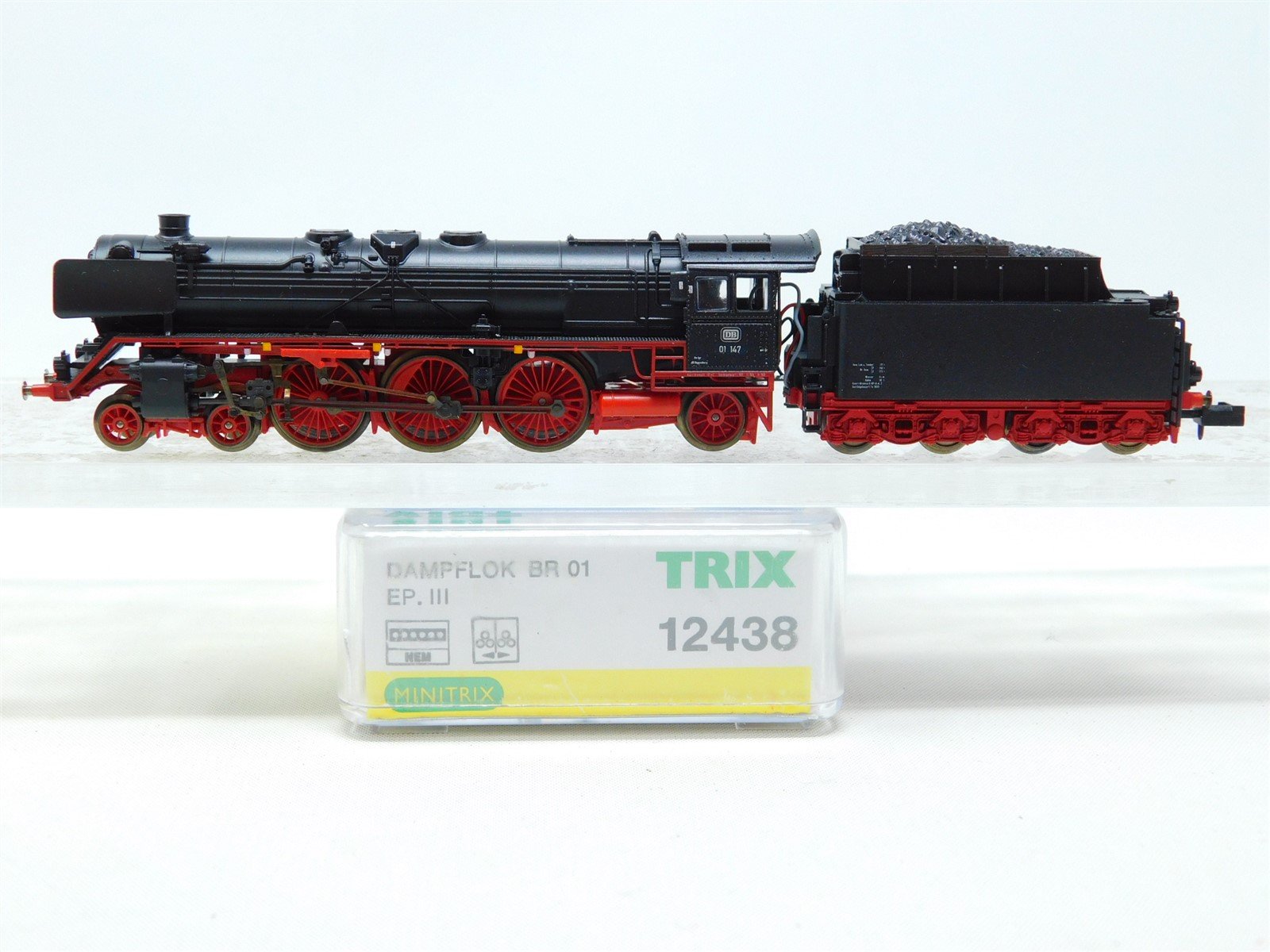 N Scale Minitrix 12438 DB German Era III 4-6-2 BR 01 Steam #147 