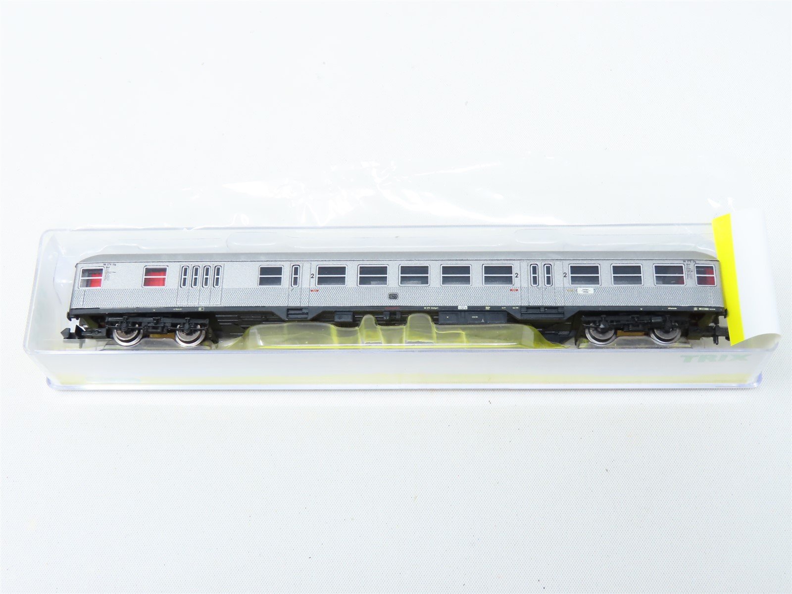 N Scale Minitrix 15722 DB German Passenger Commuter Cab Control Car #96 379