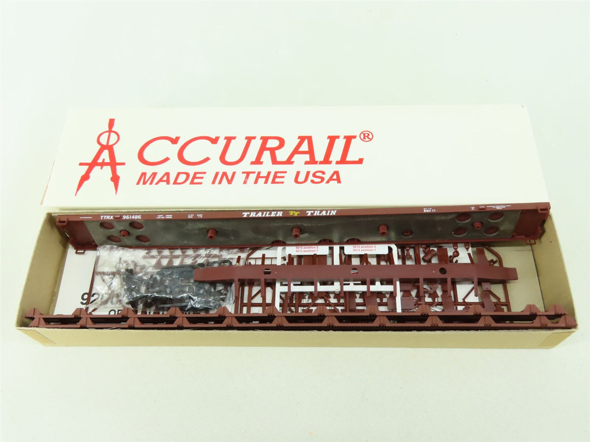 HO Accurail 9312 TTRX GM&amp;O Gulf Mobile &amp; Ohio Tri-Level Auto Rack #961486 Kit