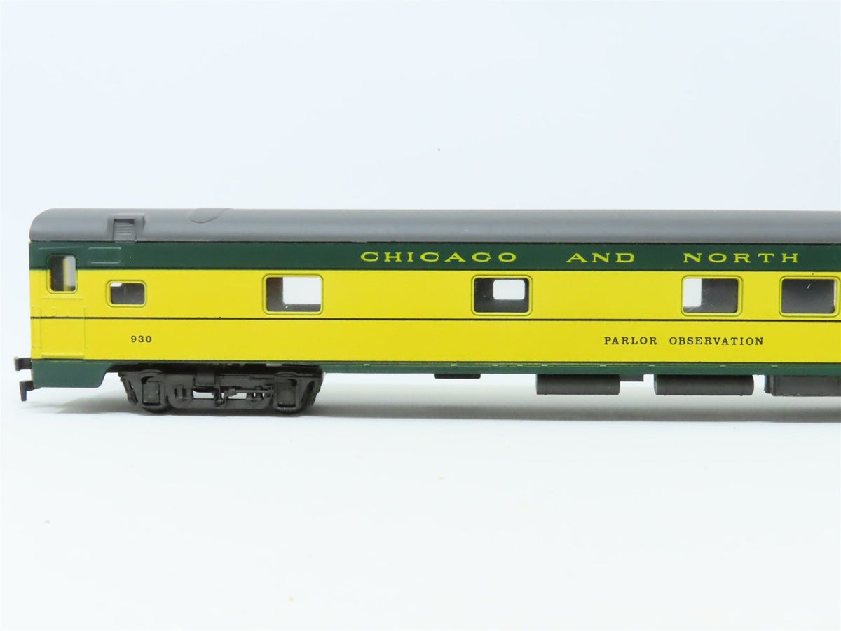 HO Rivarossi 2602/0 CNW Chicago &amp; North Western Parlor Observation Passenger 930