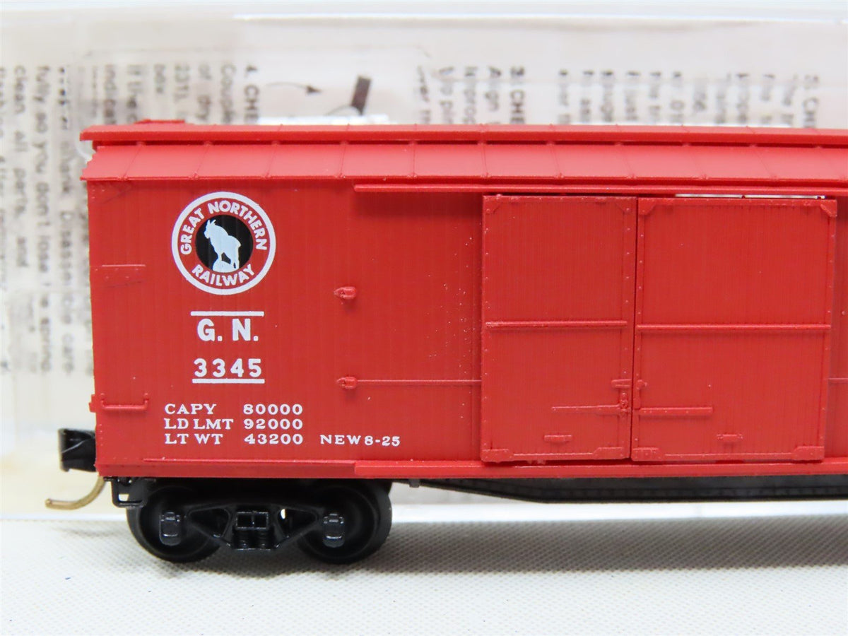 N Scale Micro-Trains MTL 43040 GN Great Northern 40&#39; Box Car #3345