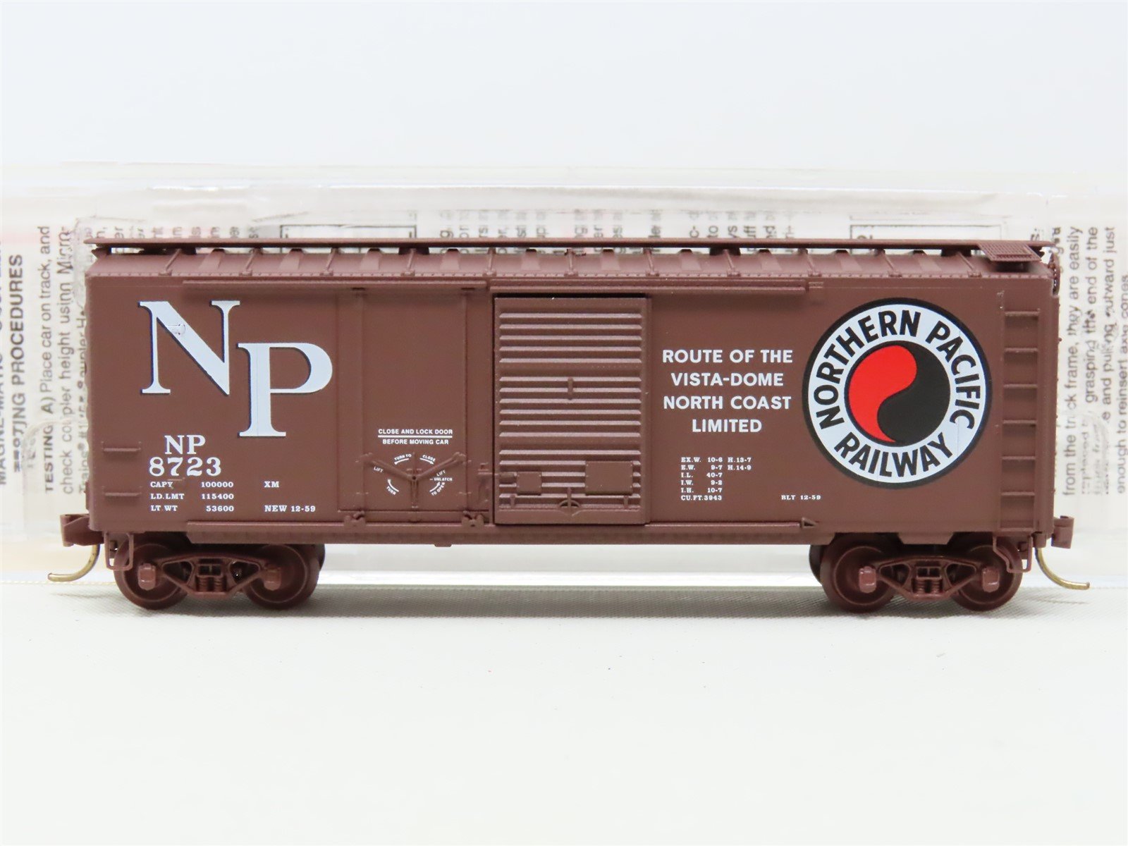 N Scale Micro-Trains MTL 22040 NP Northern Pacific 40' Box Car #8723