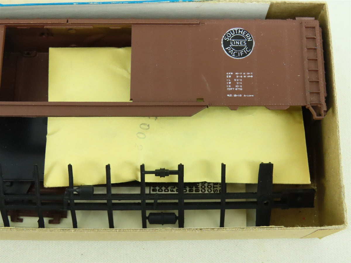 HO Scale Athearn 5035 SP Southern Pacific 50&#39; Automobile Box Car #65927 Kit